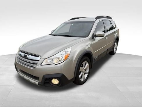 Used 2014 Subaru Outback 2.5i Limited AWD/4WD image 7
