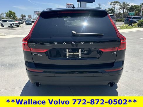 Used 2020 Volvo XC60 T5 Momentum FWD image 8