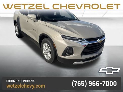 Used 2021 Chevrolet Blazer LT FWD image 3