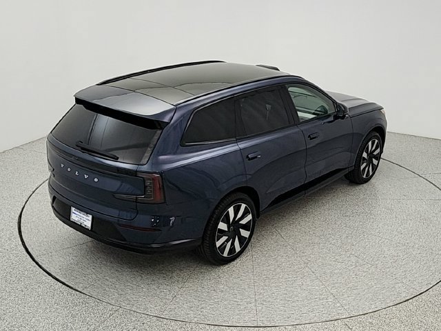 Used 2025 Volvo EX90 Plus AWD/4WD image 17