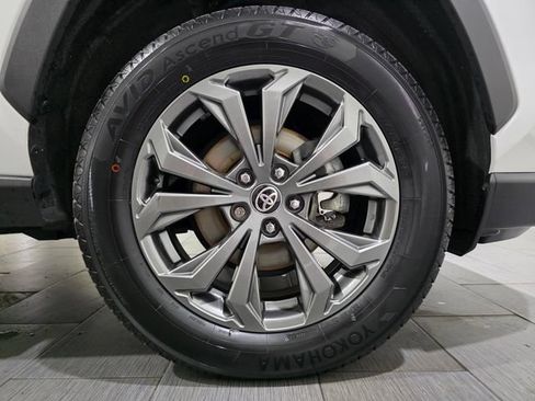 Used 2024 Toyota RAV4 XLE Premium AWD/4WD image 25