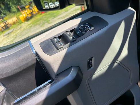 Used 2019 Ford F250 XLT w/ XLT Value Package AWD/4WD image 12