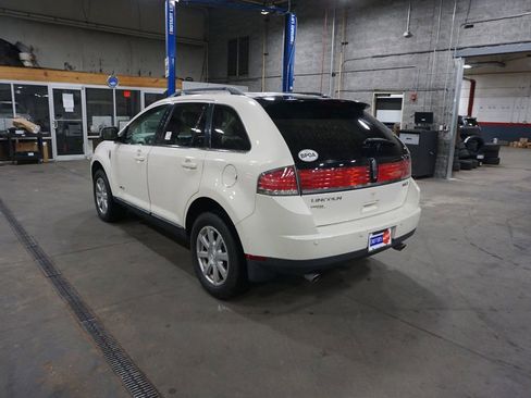 Used 2008 Lincoln MKX 2WD image 16