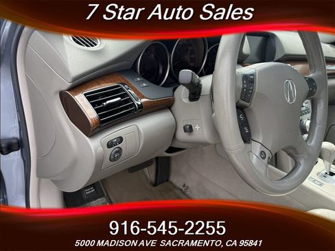 Used 2005 Acura RL AWD/4WD image 8
