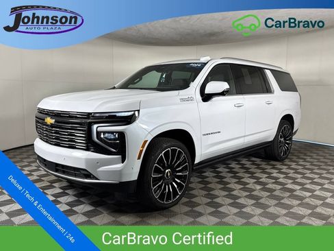 Certified 2026 Chevrolet Suburban High Country AWD/4WD image 1