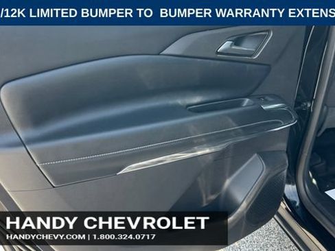 Certified 2025 Chevrolet Traverse LT w/ Driver Confidence Package AWD/4WD image 33