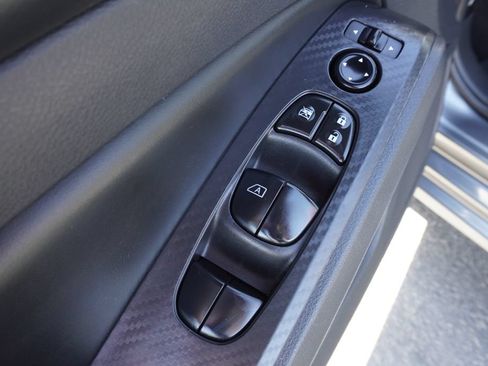 Certified 2025 Nissan Altima 2.5 SV FWD image 15