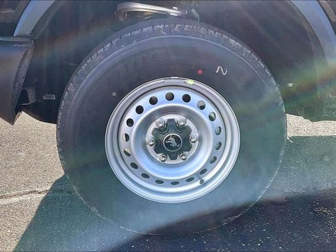 New 2025 Ford Bronco 4-Door image 12