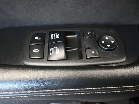 Used 2017 Dodge Challenger SRT Hellcat RWD image 15