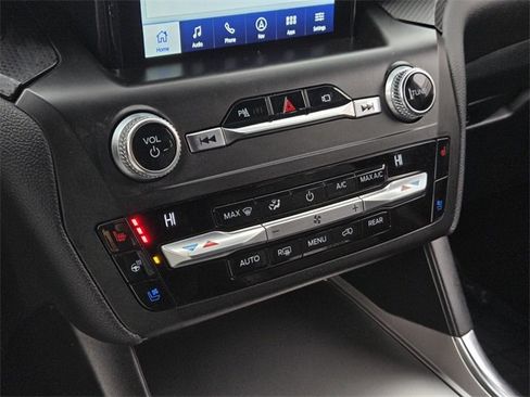 Used 2020 Ford Explorer ST w/ Premium Technology Package image 16