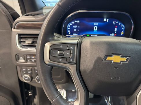 Used 2022 Chevrolet Tahoe LT w/ Luxury Package AWD/4WD image 31