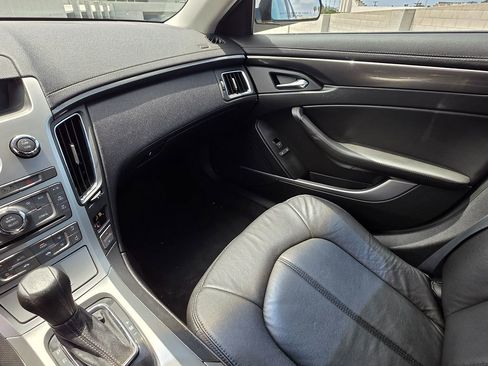 Used 2010 Cadillac CTS Sedan image 31