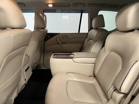 Used 2018 INFINITI QX80 4WD w/ Driver Assistance Package image 56
