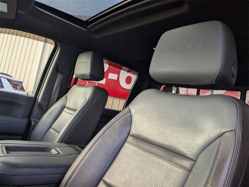 Used 2022 GMC Sierra 2500 Denali image 20