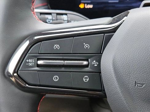 New 2026 Chevrolet Traverse RS w/ LPO, Floor Liner Package image 12