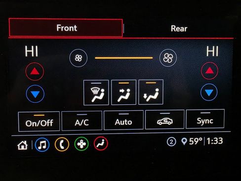 Used 2021 Chevrolet Traverse LT image 34