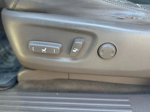 Used 2011 Lexus GX 460 Premium image 26