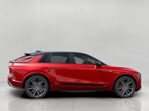New 2026 Cadillac Lyriq V w/ LPO, Floor Liner Package AWD/4WD image 5