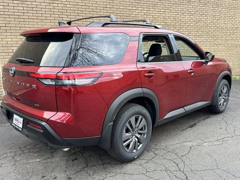New 2026 Nissan Pathfinder SV image 11