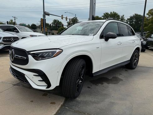 New 2025 Mercedes-Benz GLC 350e 4MATIC image 3