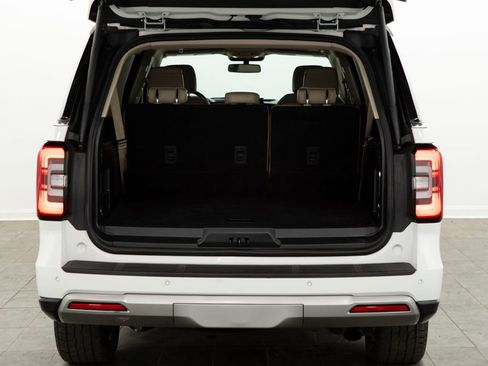 Used 2024 Ford Expedition Max Limited AWD/4WD image 17