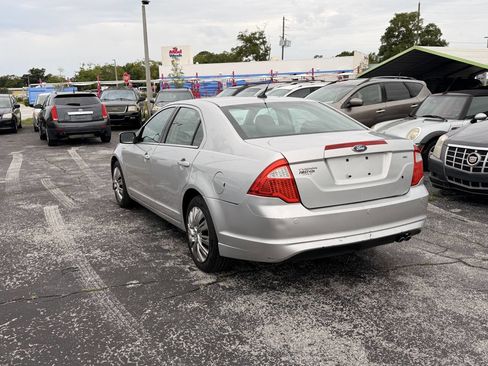 Used 2010 Ford Fusion SE FWD image 6