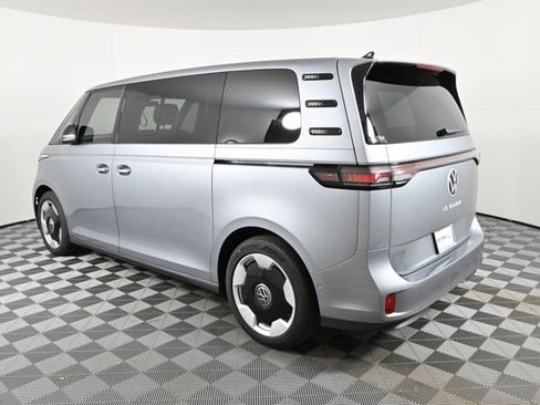 New 2025 Volkswagen ID. Buzz Pro S image 3
