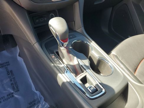 Used 2024 Chevrolet Equinox RS w/ RS Leather Package image 25