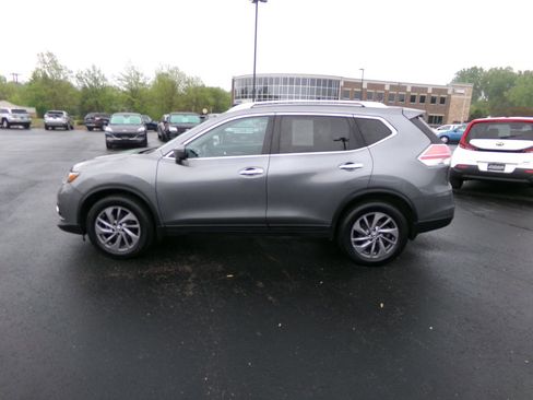 Used 2016 Nissan Rogue SL w/ SL Premium Package AWD/4WD image 7