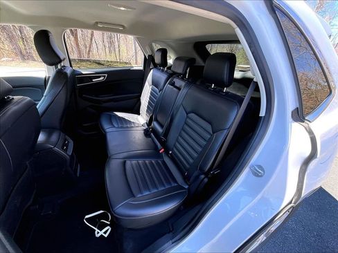 Used 2023 Ford Edge SEL AWD/4WD image 15