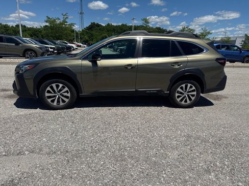 Certified 2024 Subaru Outback Premium w/ Popular Package #1A AWD/4WD image 19