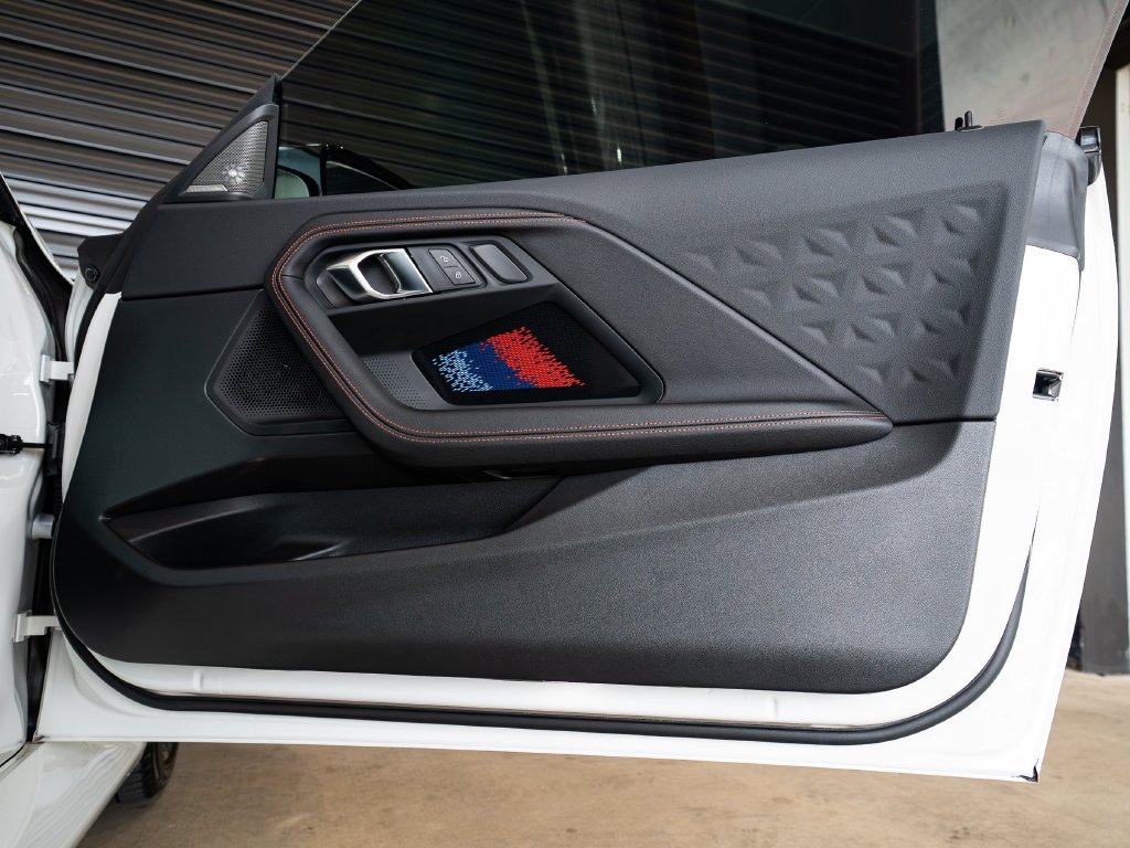 Used 2025 BMW M2 w/ Lighting Package RWD image 26