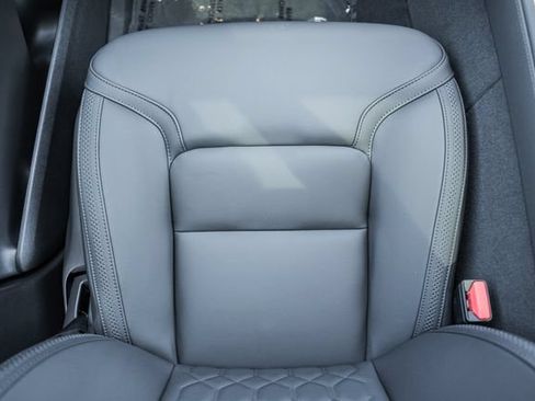 New 2027 Volvo XC90 B6 Plus AWD/4WD image 31