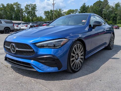 Used 2024 Mercedes-Benz CLE 450 4MATIC Coupe image 3