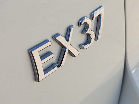 Used 2013 INFINITI EX37 Journey w/ Premium Pkg RWD image 12