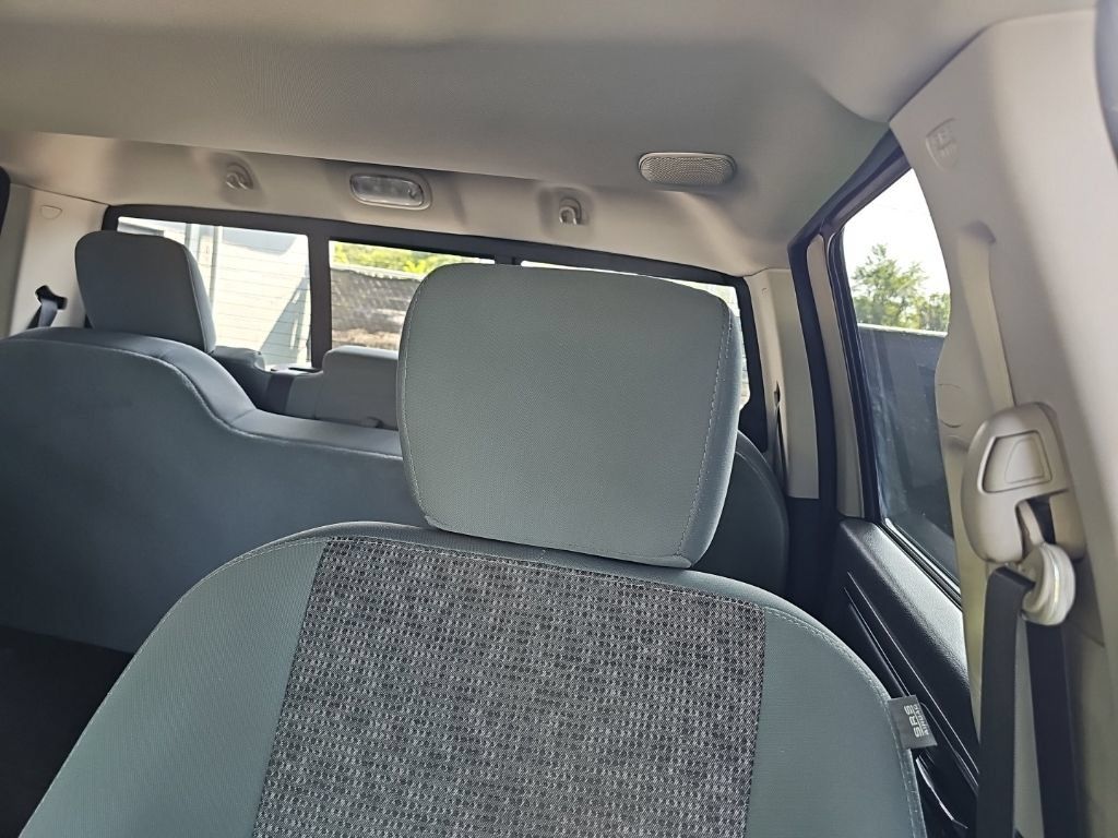 Used 2016 RAM 1500 Big Horn AWD/4WD image 12
