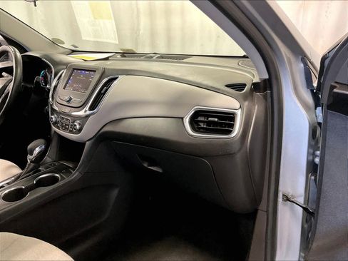 Used 2024 Chevrolet Equinox LT image 13