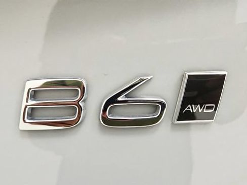 Used 2025 Volvo XC90 B6 Plus w/ Protection Package Premier AWD/4WD image 31