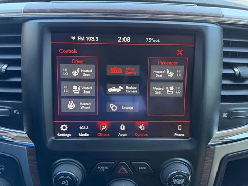 Used 2018 RAM 2500 Laramie AWD/4WD image 12