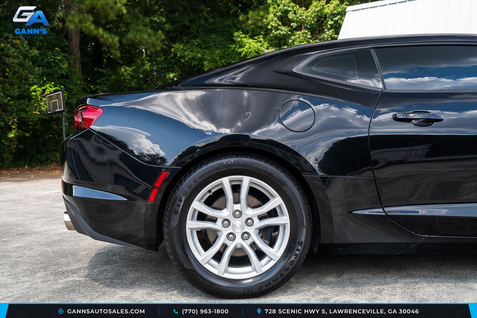 Used 2019 Chevrolet Camaro LS RWD image 10