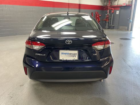 Used 2024 Toyota Corolla LE FWD image 8