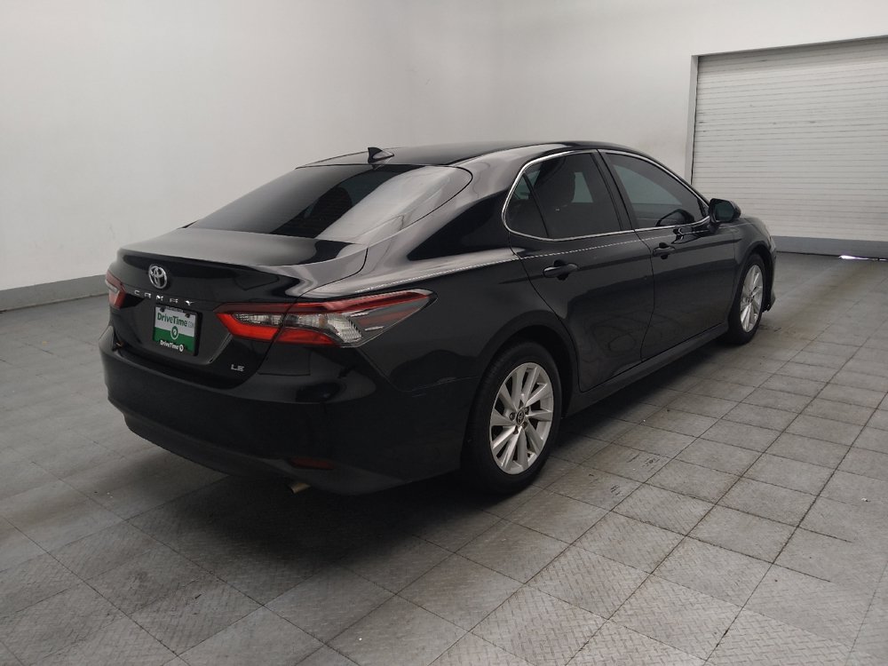 Used 2021 Toyota Camry LE FWD image 9