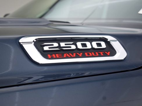 New 2026 RAM 2500 Big Horn AWD/4WD image 17
