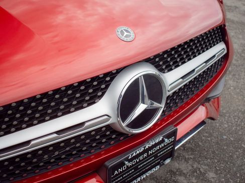 Used 2020 Mercedes-Benz GLC 300 4MATIC image 16