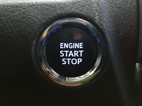 Used 2021 Toyota 4Runner Venture image 11