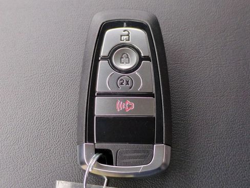 New 2025 Ford Ranger Lariat w/ Trailer Tow Package image 28