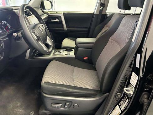 Certified 2024 Toyota 4Runner SR5 AWD/4WD image 18