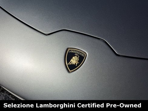 Used 2018 Lamborghini Huracan Performante image 19