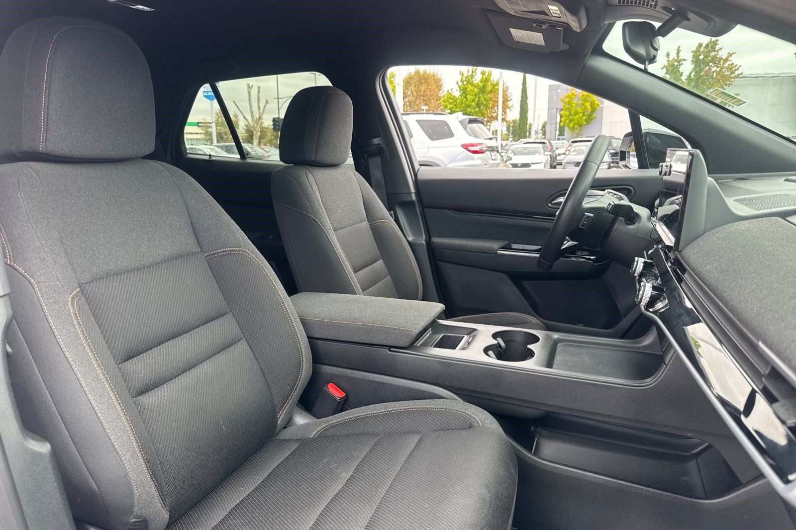 Used 2024 Honda Prologue EX image 26