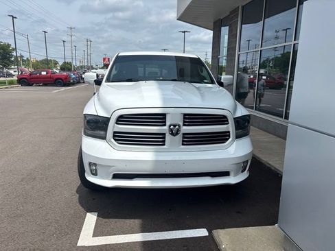 Used 2015 RAM 1500 Sport w/ Convenience Group AWD/4WD image 3